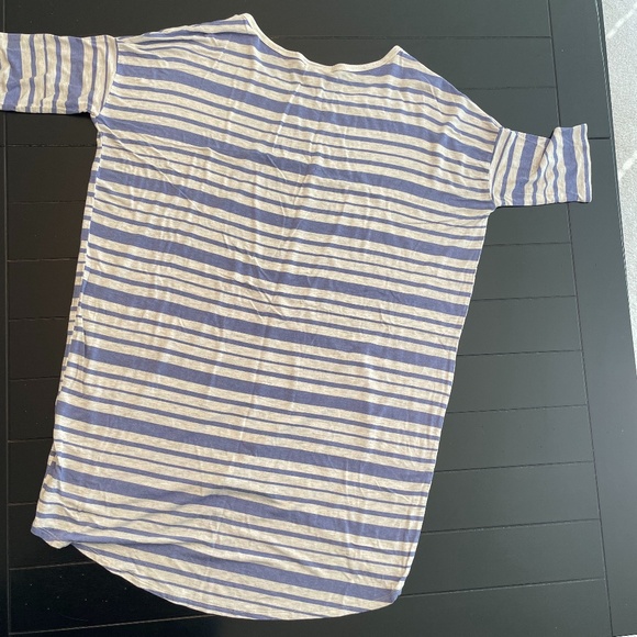 LuLaRoe Irma - Picture 3 of 4